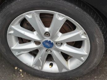 Ford Fiesta 1.4 Zetec Hatchback 5dr Petrol Manual (133 g/km, 94 bhp)