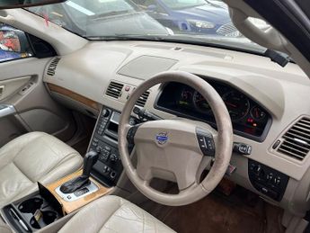 Volvo XC90 2.4 D5 SE SUV 5dr Diesel Geartronic (242 g/km, 163 bhp)