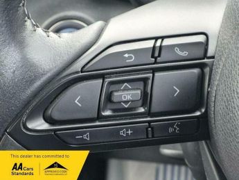 Toyota Yaris 1.5 VVT-h Launch Edition Hatchback 5dr Petrol Hybrid E-CVT Euro 