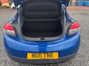 Renault Megane DYNAMIQUE TOMTOM VVT