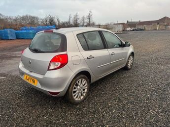 Renault Clio EXPRESSION 16V
