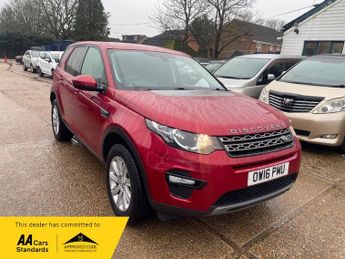 Land Rover Discovery Sport 2.0 TD4 SE Tech SUV 5dr Diesel Manual 4WD Euro 6 (s/s) (180 ps)