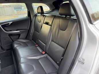 Volvo XC60 D4 SE LUX AWD