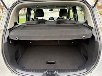 Ford B-Max 1.6+ZETEC+NAVIGATOR+HPI CLEAR+LOW MILES+SUPERB