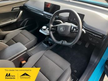 MG MG 4 SE 51KWH EV AUTO +CAR PLAY, 1 OWNER, FULL HISTORY,BLUE