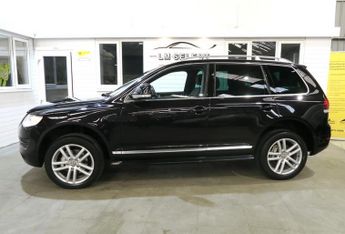 Volkswagen Touareg V6 ALTITUDE TDI 224