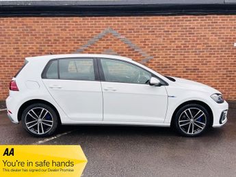 Volkswagen Golf GTE DSG