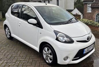 Toyota AYGO 1.0 VVT-i Fire Hatchback 5dr Petrol MultiMode Euro 5 (a/c) (67 p