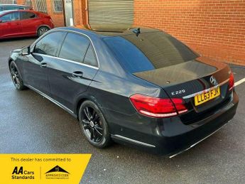 Mercedes-Benz E Class 2.1 E220 CDI SE Saloon 4dr Diesel G-Tronic+ Euro 5 (s/s) (170 ps