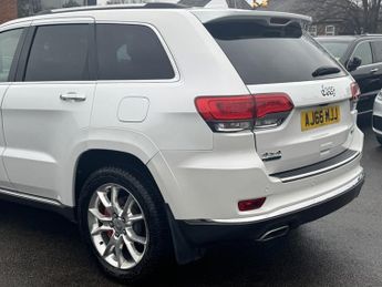 Jeep Grand Cherokee 3.0 V6 CRD Summit SUV 5dr Diesel Auto 4WD Euro 6 (247 bhp)