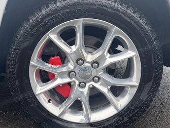 Jeep Grand Cherokee 3.0 V6 CRD Summit SUV 5dr Diesel Auto 4WD Euro 6 (247 bhp)