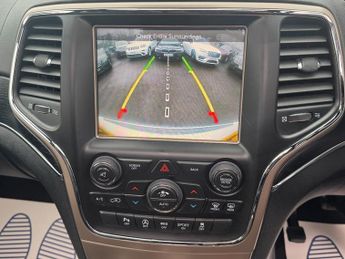 Jeep Grand Cherokee 3.0 V6 CRD Summit SUV 5dr Diesel Auto 4WD Euro 6 (247 bhp)