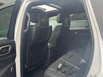 Jeep Grand Cherokee 3.0 V6 CRD Summit SUV 5dr Diesel Auto 4WD Euro 6 (247 bhp)