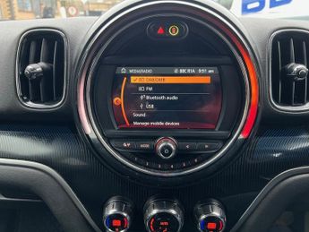 MINI Countryman COOPER D ALL4 EXCLUSIVE