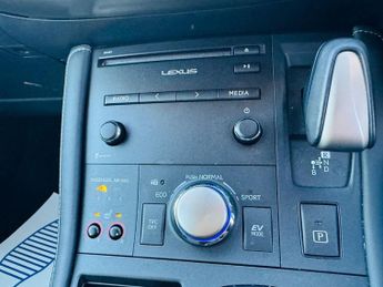 Lexus CT 1.8 200h Advance CVT Euro 6 (s/s) 5dr