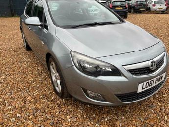 Vauxhall Astra 2.0 CDTi ecoFLEX SRi Euro 5 (s/s) 5dr