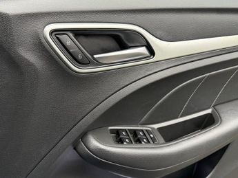 MG ZS 1.0 T-GDI Excite Auto Euro 6 5dr 110BHP