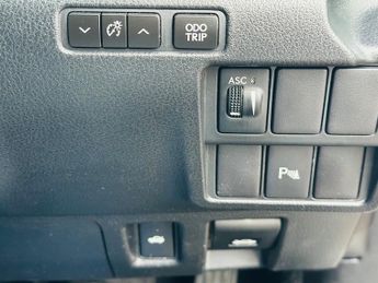 Lexus IS 300H EXECUTIVE EDITION