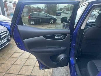 Nissan Qashqai 1.2 DIG-T n-tec+ XTRON 2WD Euro 5 (s/s) 5dr