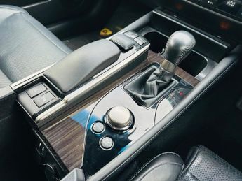 Lexus GS 300H PREMIER