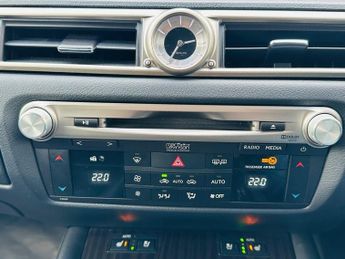 Lexus GS 300H PREMIER