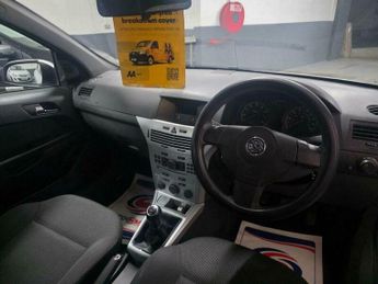 Vauxhall Astra 1.4i 16v Life 5dr