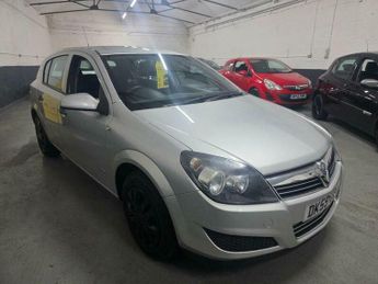 Vauxhall Astra 1.4i 16v Life 5dr