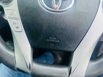 Toyota Prius 1.8 VVT-h T3 CVT Euro 5 (s/s) 5dr