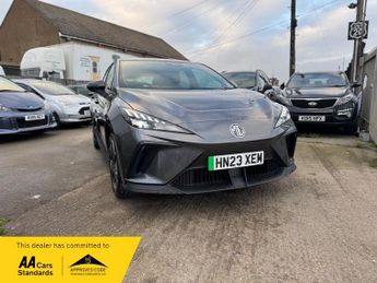 MG MG 4 64kWh SE Long Range Hatchback 5dr Electric Auto (203 ps)