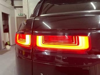 Land Rover Range Rover Velar 2.0 D240 R-Dynamic SE Auto 4WD Euro 6 (s/s) 5dr