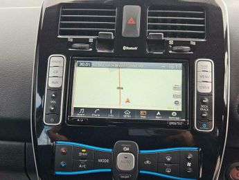 Nissan Leaf 24kWh Acenta Auto 5dr