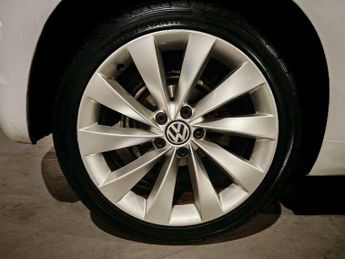 Volkswagen Scirocco 2.0 TDI BlueMotion Tech GT DSG Euro 6 (s/s) 3dr