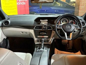 Mercedes-Benz C Class 2.1 C220 CDI BlueEfficiency Sport G-Tronic+ Euro 5 (s/s) 4dr