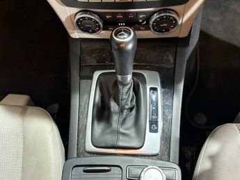 Mercedes-Benz C Class 2.1 C220 CDI BlueEfficiency Sport G-Tronic+ Euro 5 (s/s) 4dr