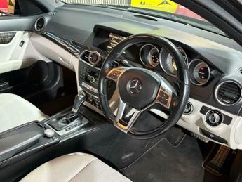 Mercedes-Benz C Class 2.1 C220 CDI BlueEfficiency Sport G-Tronic+ Euro 5 (s/s) 4dr