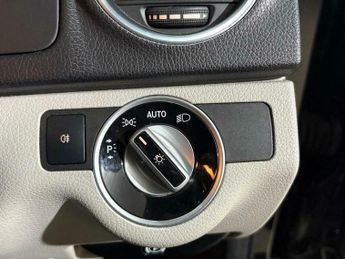 Mercedes-Benz C Class 2.1 C220 CDI BlueEfficiency Sport G-Tronic+ Euro 5 (s/s) 4dr