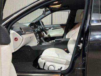 Mercedes-Benz C Class 2.1 C220 CDI BlueEfficiency Sport G-Tronic+ Euro 5 (s/s) 4dr