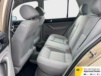 Volkswagen Golf 1.6 Match 5dr