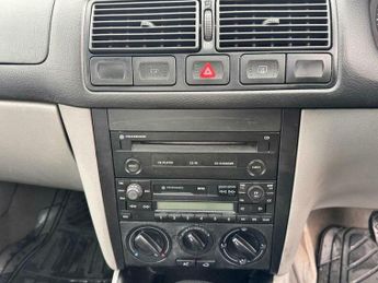 Volkswagen Golf 1.6 Match 5dr