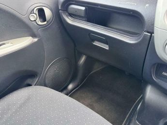 Mitsubishi i-MIEV Hatchback 5dr Electric Auto (66 ps)