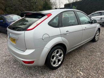 Ford Focus 1.6 Style 5dr
