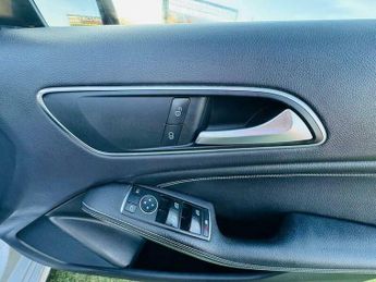 Mercedes-Benz A Class 1.5 A180 CDI Sport 7G-DCT Euro 5 (s/s) 5dr