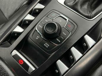 Citroen DS5 2.0 HDi DStyle Auto Euro 5 5dr