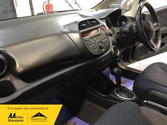 Honda Jazz 1.4 i-VTEC EX AUTOMATIC ONLY 27020 MILES!!