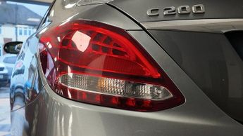 Mercedes C Class C 200 SE 68 PETROL AUTO SAT NAV LEATHER