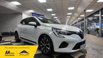 Renault Clio ICONIC TCE 71 PLATE SAT NAV 52000 MILES