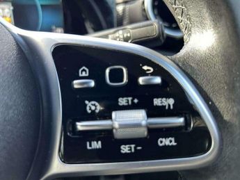 Mercedes-Benz A Class 1.5 A180d Sport 7G-DCT Euro 6 (s/s) 5dr