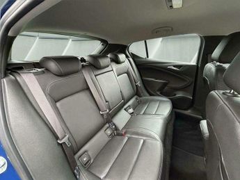 Vauxhall Astra 1.4i Turbo Elite Nav Auto Euro 6 (s/s) 5dr
