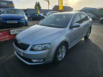 Skoda Octavia 1.6 TDI SE DSG Euro 5 (s/s) 5dr