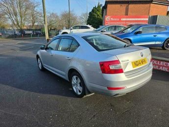 Skoda Octavia 1.6 TDI SE DSG Euro 5 (s/s) 5dr